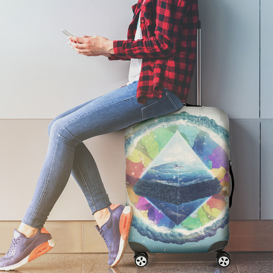Pyramid Luggage Cover