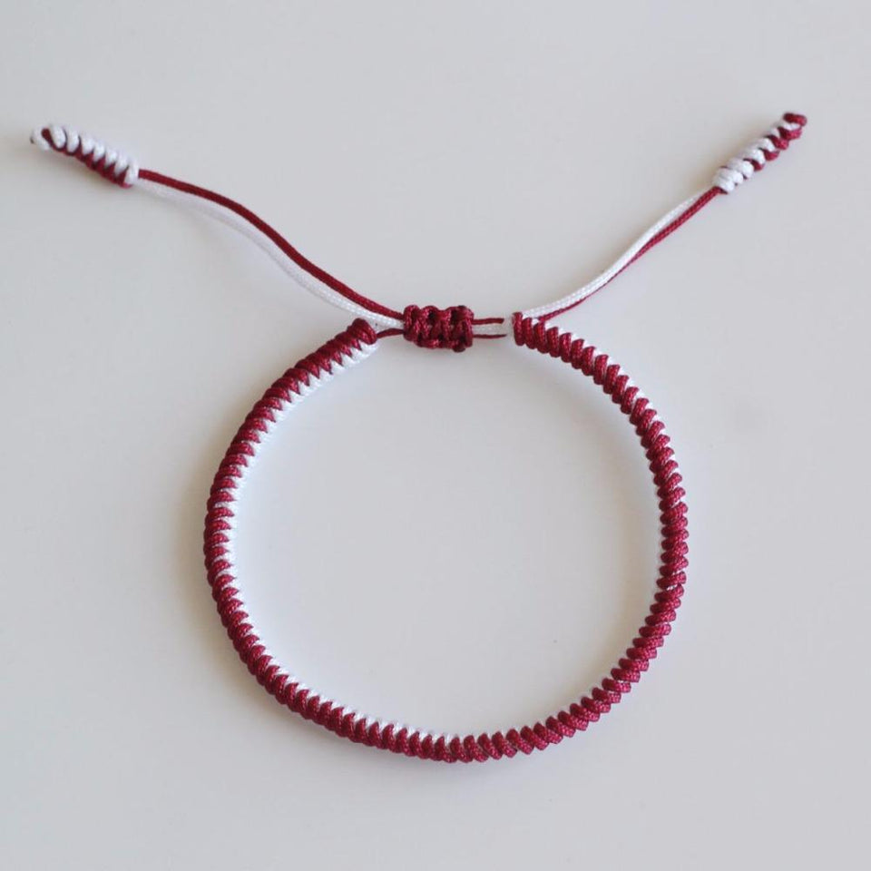 Amazon.com: Red String Bracelet for Men and Women - Tibetan Buddhist  Handmade Lucky Rope Knots Bracelet - Positive Energy & Protection Red  String Bracelet for Couples, Friendship Gift Box (Medium, Color 2) :